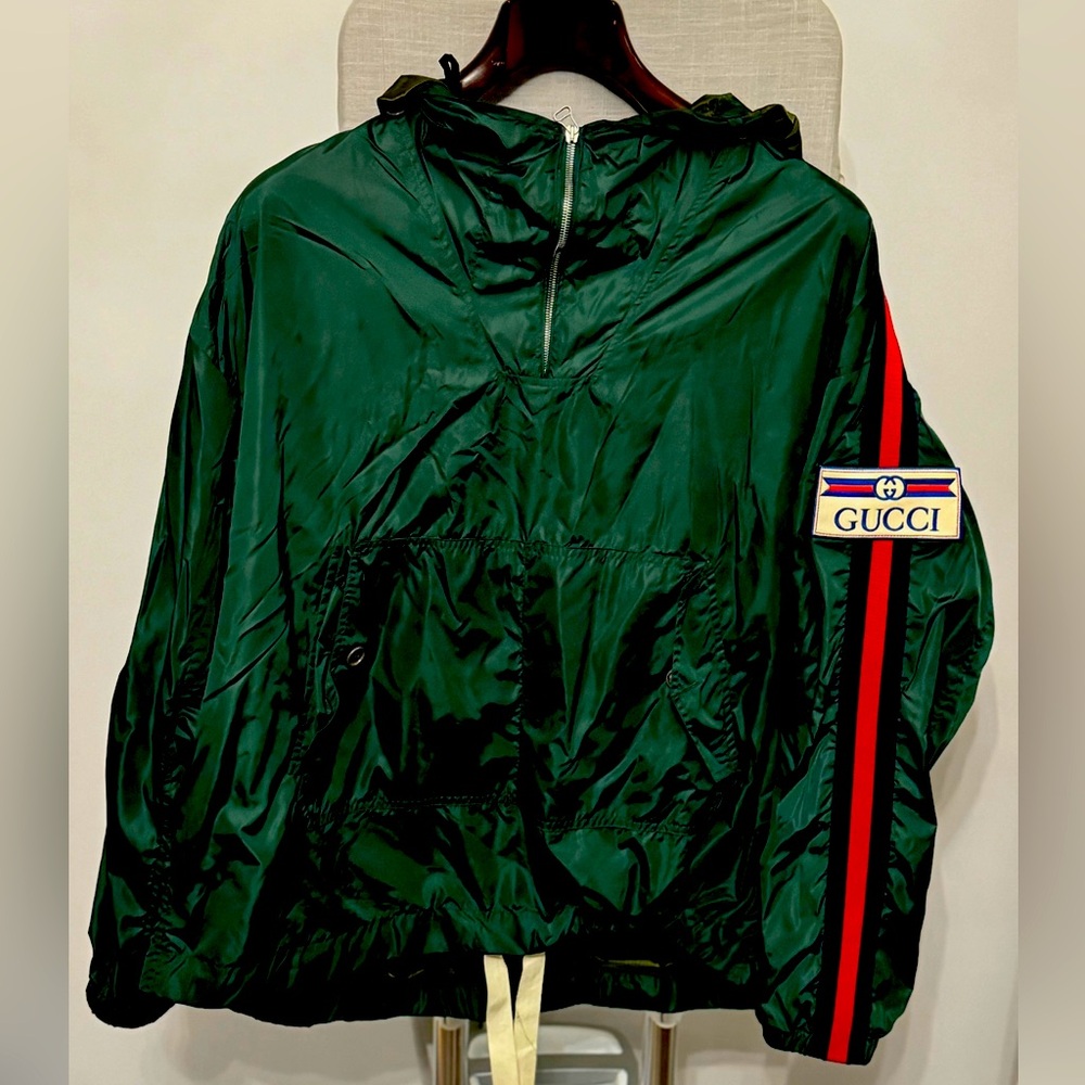 Gucci Green Pullover – Effortless Luxury, Iconic Style